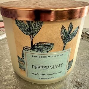 Bath & Body Works Peppermint Candle with Rose Gold Lid